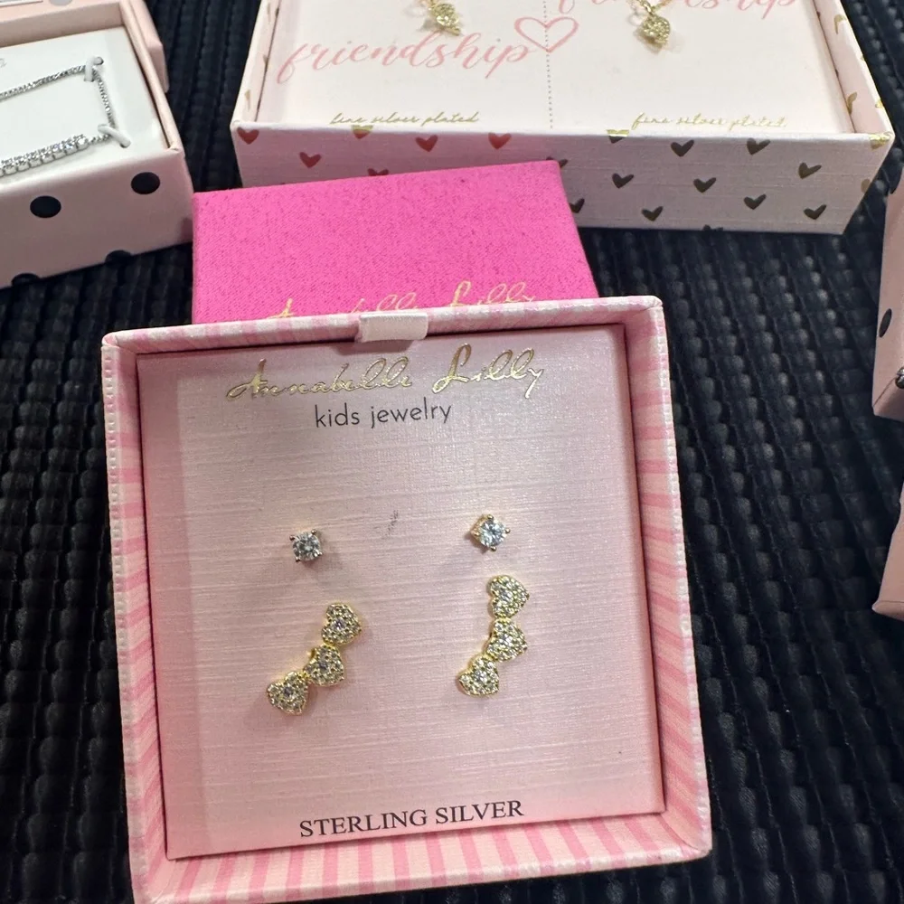 🆕Girls Jewelry Bundle